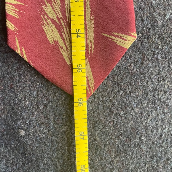 Giorgio Armani Neck Tie - Picture 4 of 5